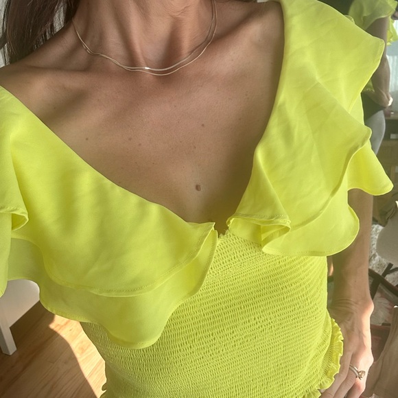 bebe Lemon Ruffled Off-Shoulder Blouse - Picture 3 of 7